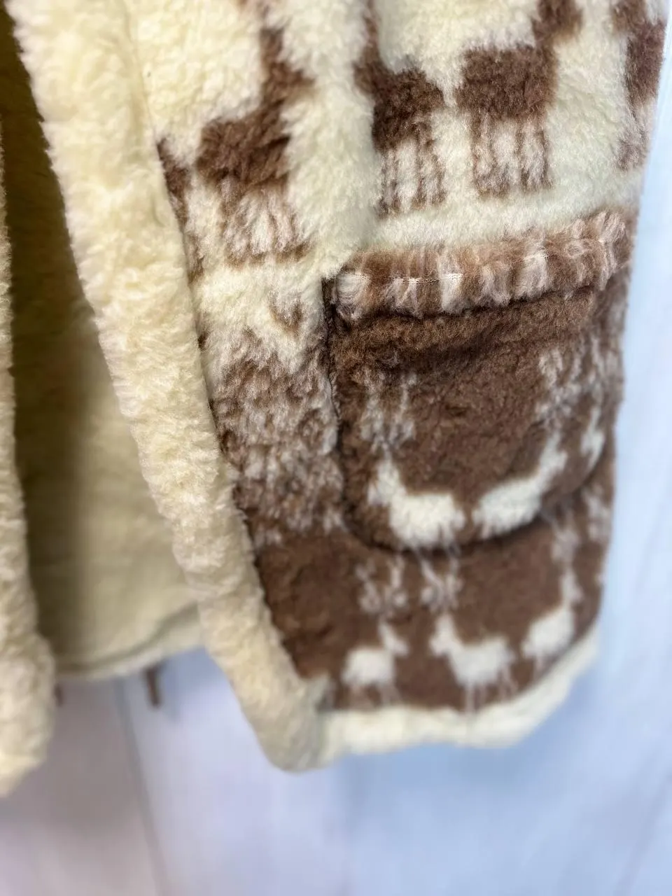 Піжама чорна — на моделі